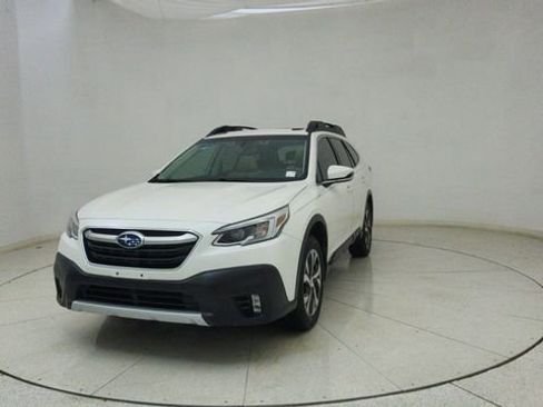 Used 2020 Subaru Outback Limited w/ Popular Package #2 AWD/4WD image 64