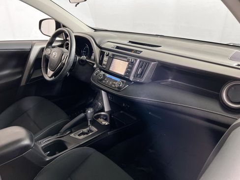 Used 2018 Toyota RAV4 XLE w/ Plus Extra Value Package image 27