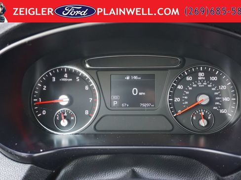 Used 2019 Kia Sorento FWD image 25