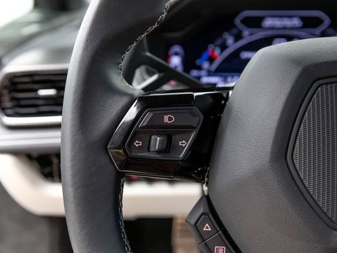 Used 2024 Lamborghini Huracan Tecnica RWD image 30
