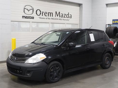 Used 2011 Nissan Versa 1.8 S w/ PWR Plus Pkg image 1