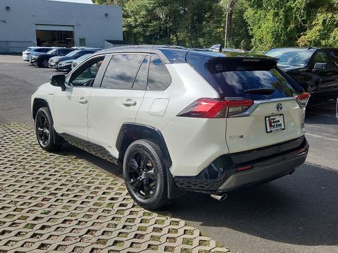 Used 2019 Toyota RAV4 XSE image 7