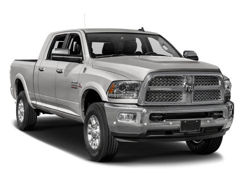 Used 2016 RAM 2500 Laramie w/ Convenience Group image 20