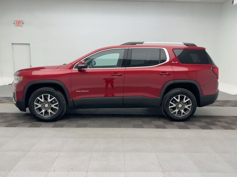 Certified 2022 GMC Acadia SLE w/ Driver Convenience Package image 2