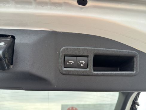 Used 2025 Toyota bZ4X AWD w/ Weather Package image 24