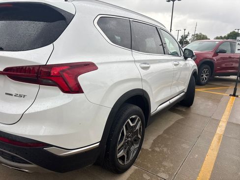 Used 2022 Hyundai Santa Fe Limited AWD/4WD image 3