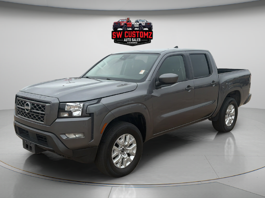 Used 2024 Nissan Frontier SV w/ SV Convenience Package AWD/4WD image 3