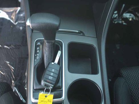 Used 2020 Kia Optima LX FWD image 22