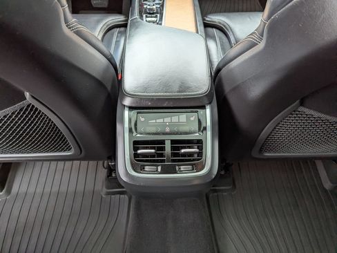 Used 2019 Volvo XC90 T6 Inscription w/ Luxury Package AWD/4WD image 37