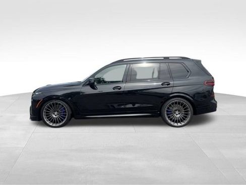 Certified 2025 BMW ALPINA XB7 AWD/4WD image 2