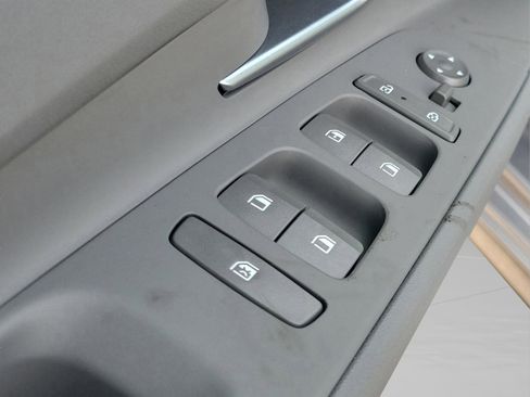 New 2026 Hyundai Elantra SE image 12