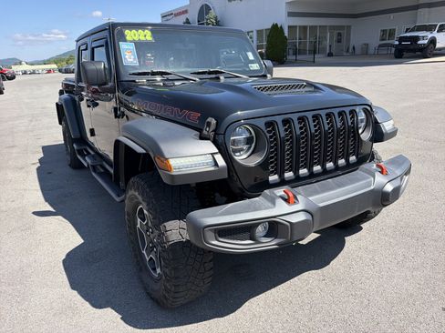 Used 2022 Jeep Gladiator Mojave w/ LED Lighting Group AWD/4WD image 3