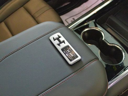 New 2025 Chevrolet Suburban RST w/ RST Capability Package image 21