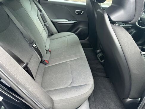 Used 2025 Kia K4 FWD image 18