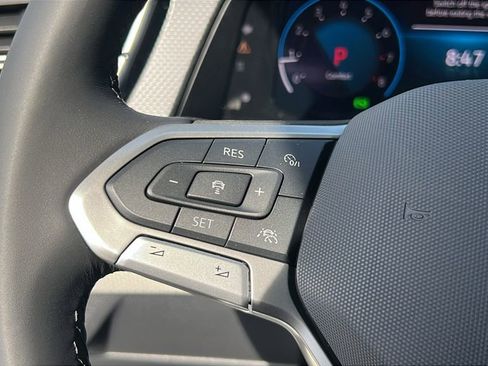 New 2026 Volkswagen Atlas Cross Sport SEL Premium R-Line image 29