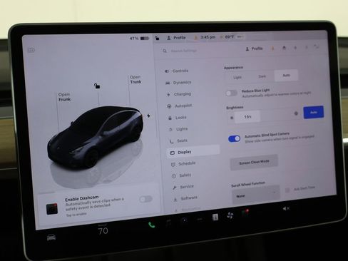 Used 2023 Tesla Model Y 2WD image 36