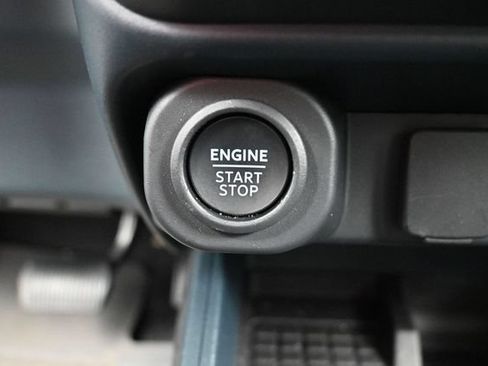Used 2025 Ford Maverick Tremor AWD/4WD image 36