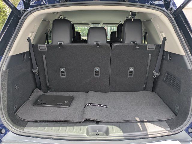 New 2026 Nissan Pathfinder SL AWD/4WD image 13