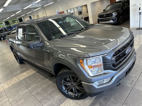 Certified 2022 Ford F150 XLT w/ Equipment Group 301A Mid image 12