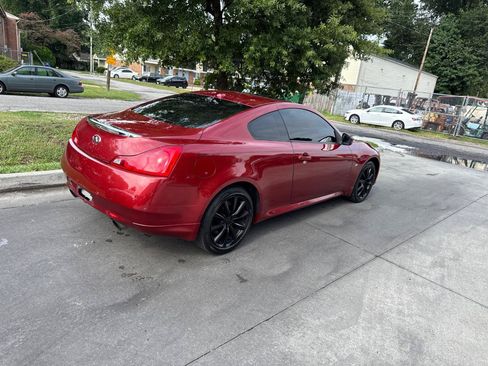 Used 2015 INFINITI Q60 AWD Coupe w/ Premium Package image 4