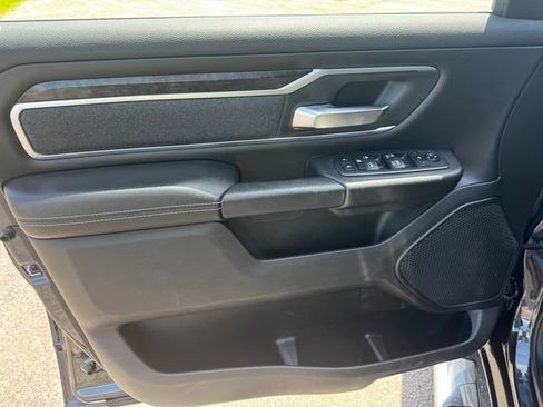 Used 2019 RAM 1500 Big Horn AWD/4WD image 19