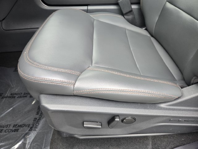 Certified 2025 Ford Expedition Active RWD image 24