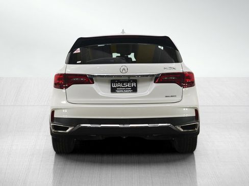 Used 2018 Acura MDX SH-AWD image 4