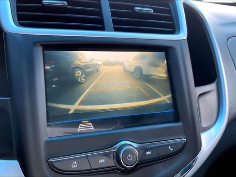 Used 2019 Chevrolet Sonic LT FWD image 26