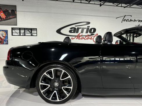 Used 2017 Rolls-Royce Dawn image 52
