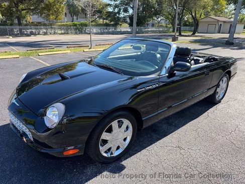 Used 2002 Ford Thunderbird image 1