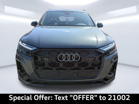 New 2026 Audi SQ7 Premium Plus AWD/4WD image 10