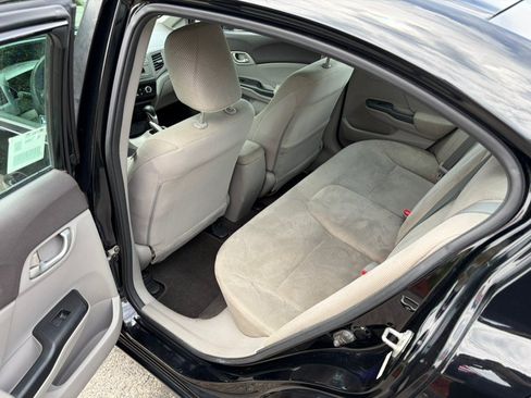 Used 2012 Honda Civic LX image 18