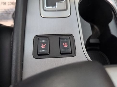 Used 2024 Nissan Murano SV AWD/4WD image 25