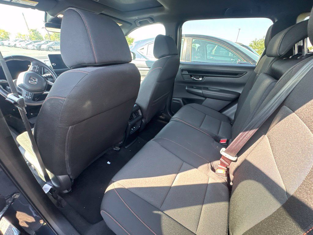 Used 2026 Honda CR-V Sport image 9