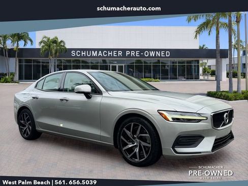 Used 2019 Volvo S60 T6 Momentum AWD/4WD image 1