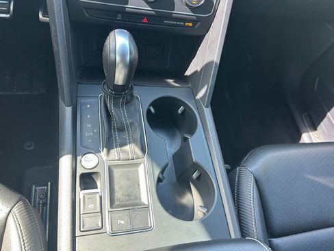 Used 2021 Volkswagen Atlas Cross Sport SE w/ V6 Towing Package FWD image 63