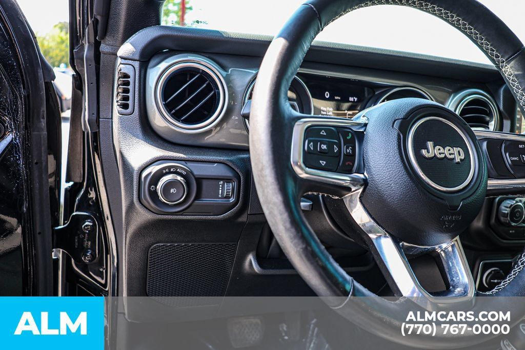 Used 2023 Jeep Wrangler Unlimited Sahara w/ Cold Weather Group AWD/4WD image 23