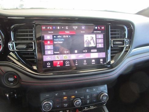 Used 2025 Dodge Durango R/T AWD/4WD image 40
