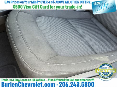 Used 2022 Chevrolet Colorado LT w/ LT Convenience Package AWD/4WD image 11