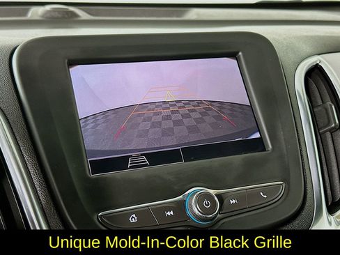 Used 2024 Chevrolet Equinox LS w/ LS Convenience Package image 18