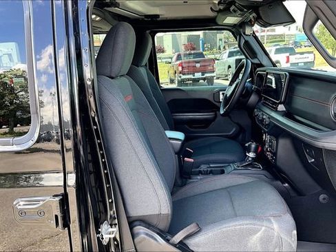 Used 2024 Jeep Wrangler Unlimited Rubicon image 28
