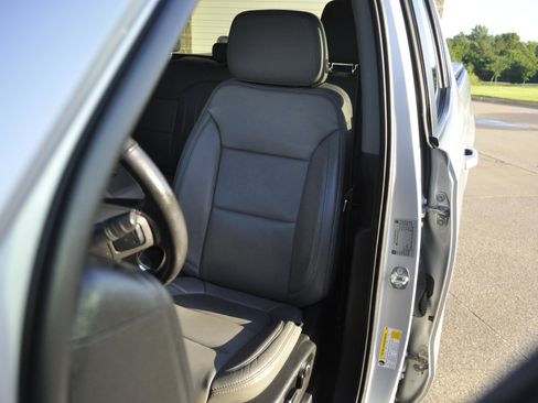 Used 2019 Chevrolet Silverado 1500 LT w/ All-Star Edition image 14