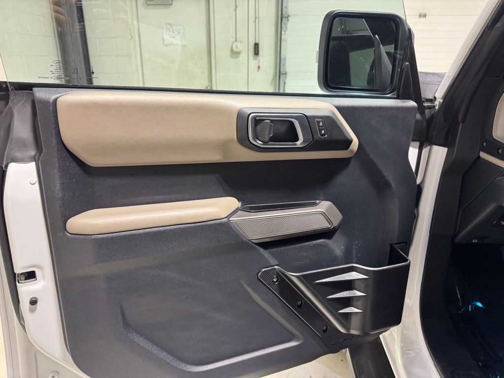 Used 2023 Ford Bronco Wildtrak AWD/4WD image 19