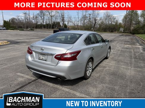 Used 2018 Nissan Altima 2.5 S w/ S Convenience Package image 5