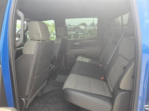Used 2024 Chevrolet Silverado 1500 ZR2 image 17