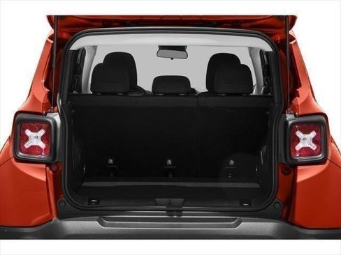 Used 2020 Jeep Renegade Altitude AWD/4WD image 71