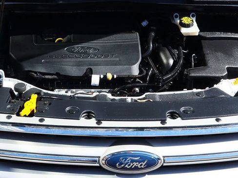 Used 2018 Ford Escape SE image 58