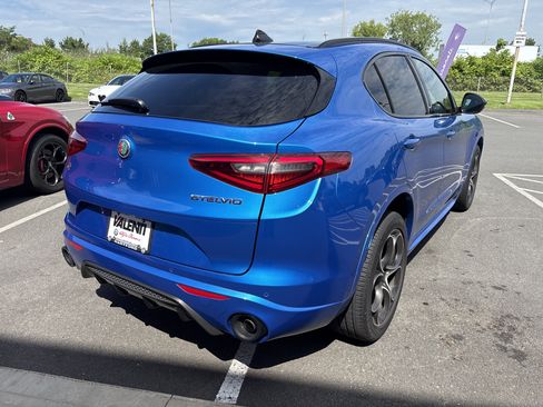 Certified 2023 Alfa Romeo Stelvio Veloce AWD/4WD image 8
