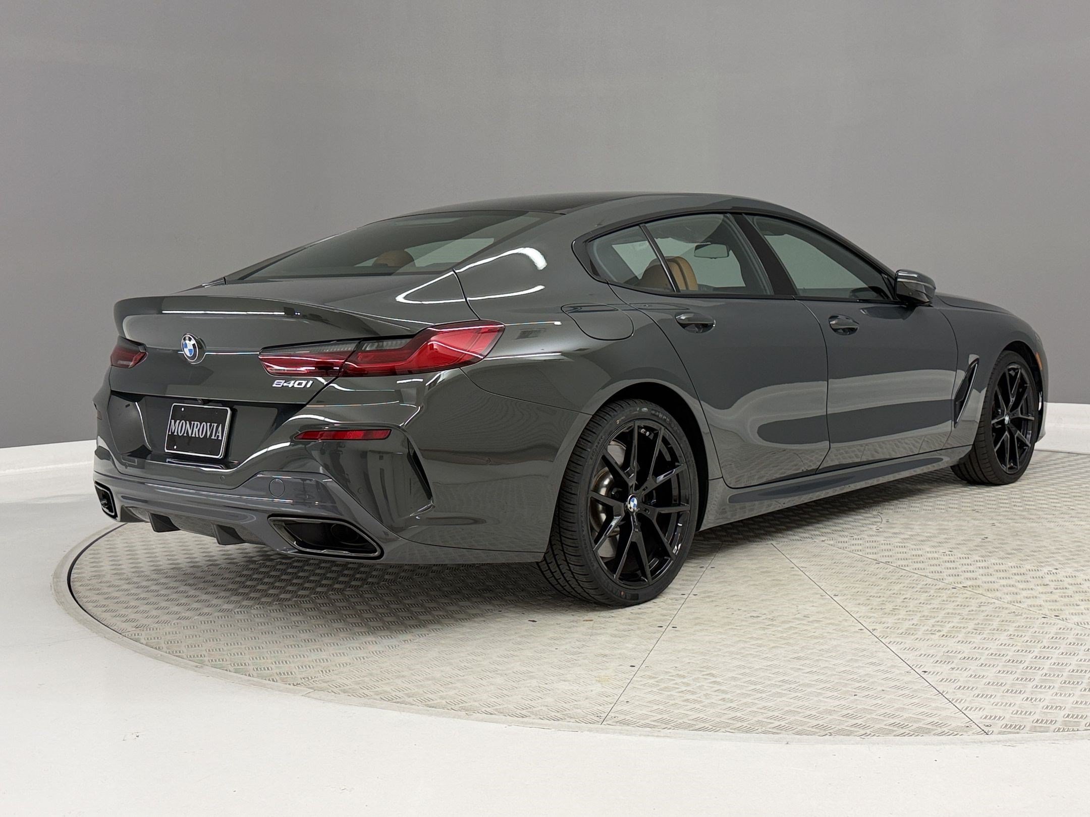 Used 2026 BMW 840i w/ M Sport Professional Package RWD image 9