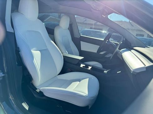 Used 2021 Tesla Model 3 Long Range image 23